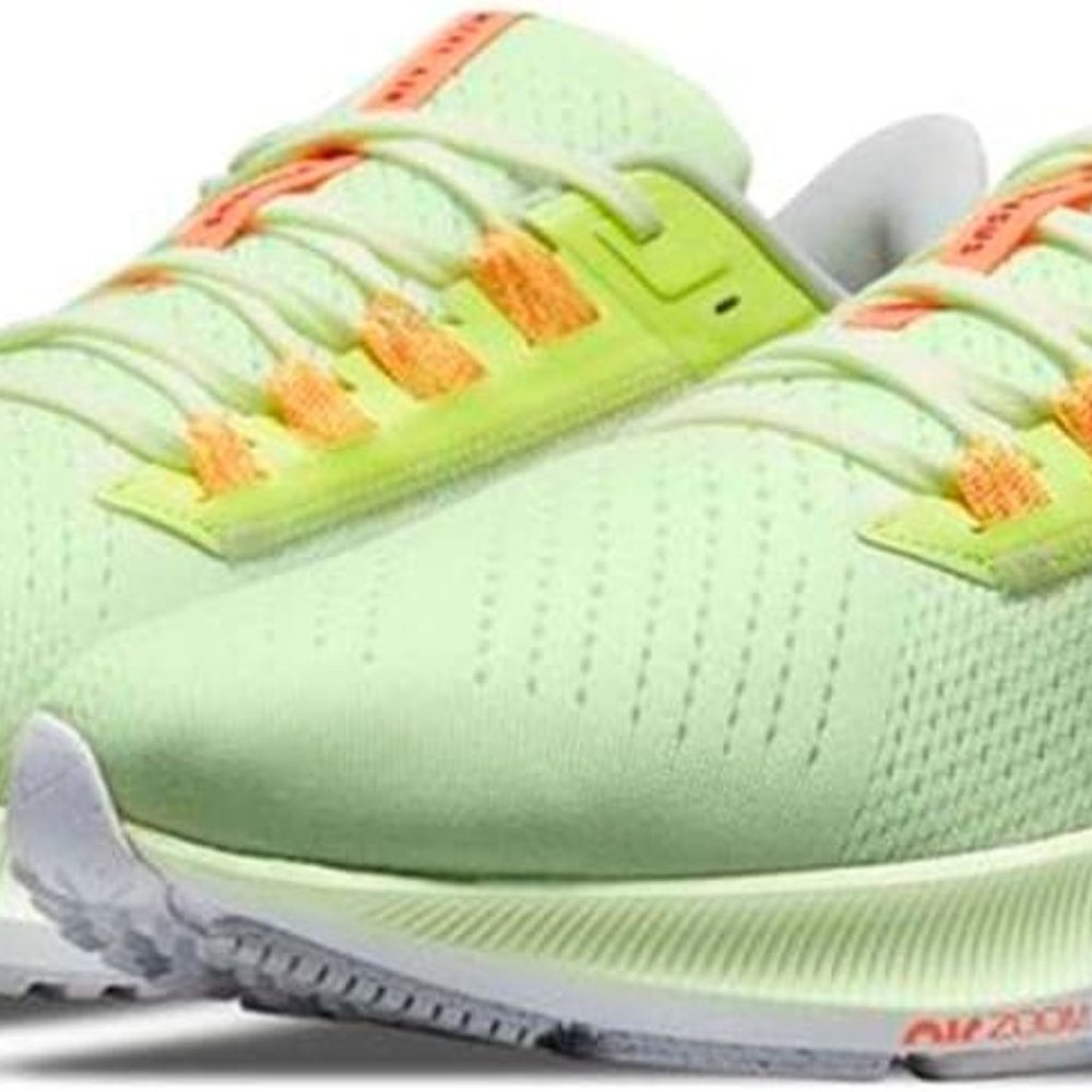 Nike Men's Air Zoom Pegasus 38 Running Shoe, Barely Volt/Black, 10